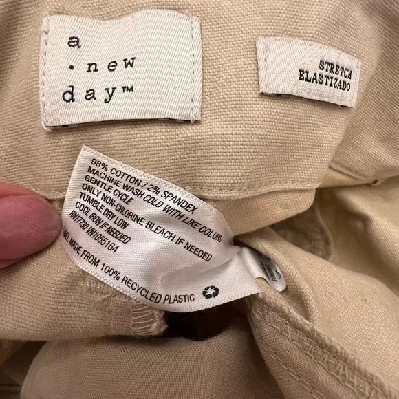 A New Day Wide Leg Khakis Size 16 - Picture 4 of 4